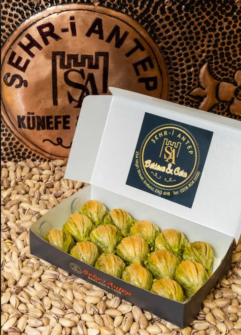 Sehri Antep Antep-Style Pistachio Midye Baklava 1KG